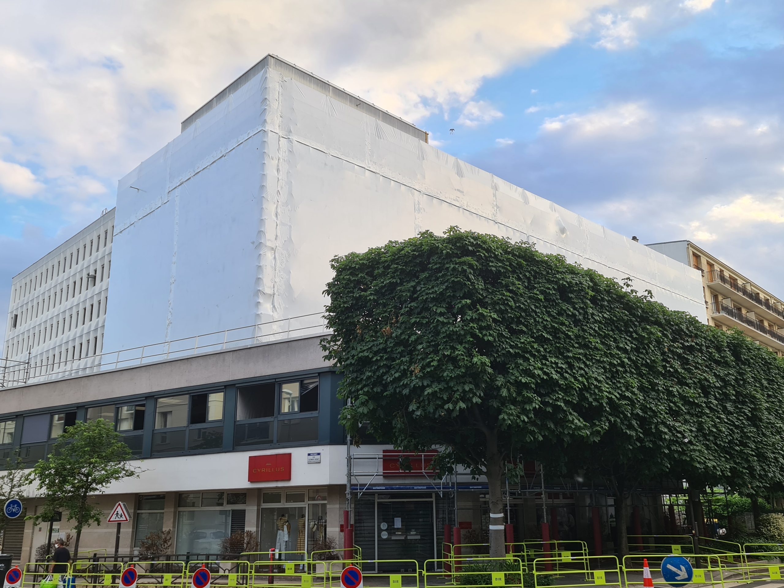 1680263575858_PHOTO CONFINEMENT 5