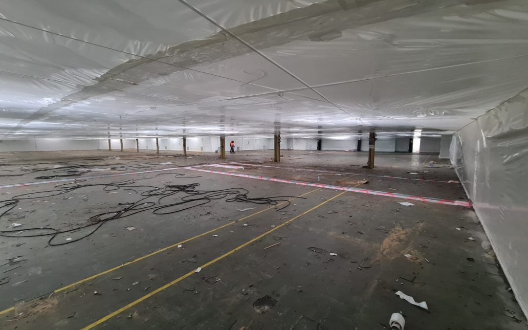 Comment traiter un sol pollué avec des solutions de confinement ?